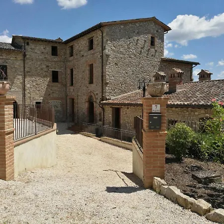 In Guest - Triple In Amazing Context * Monte Castello di Vibio