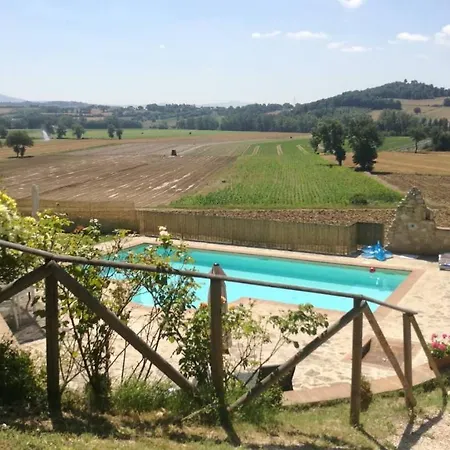 In Guest - Triple In Amazing Context Monte Castello di Vibio